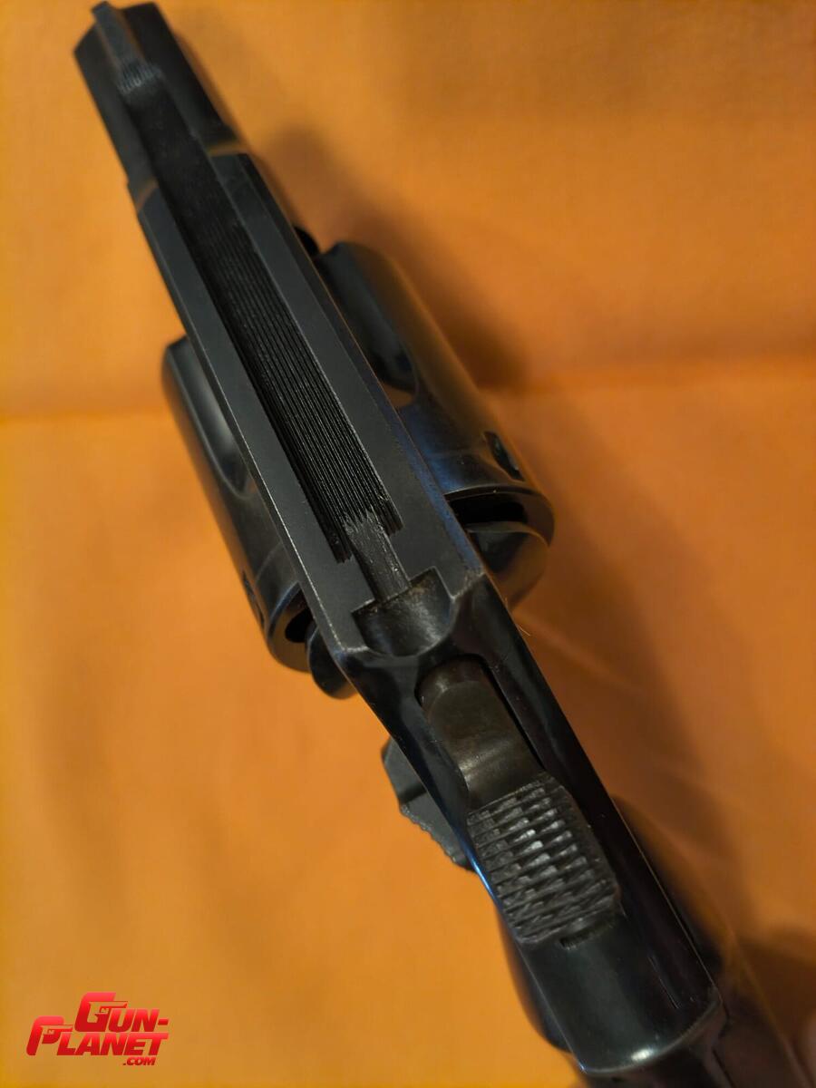 Taurus 82