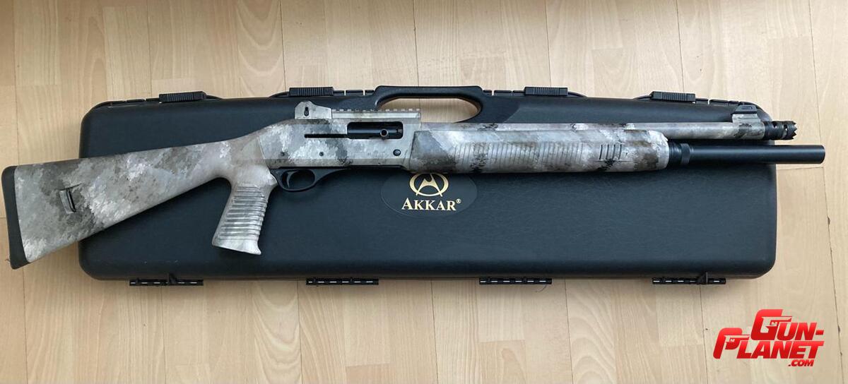 Akkar Stopping power 12/70 semiauto 8+1