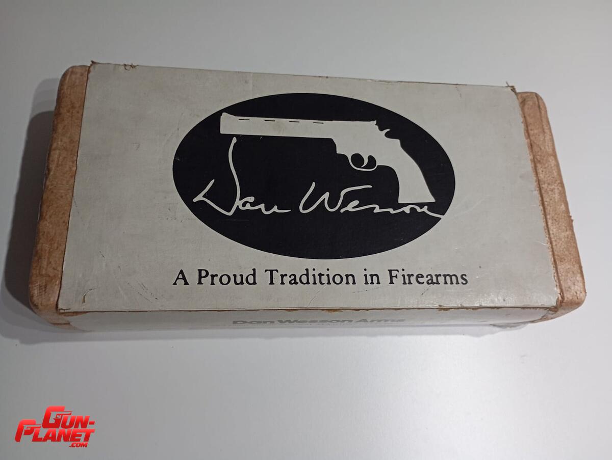 Dan Wesson 708