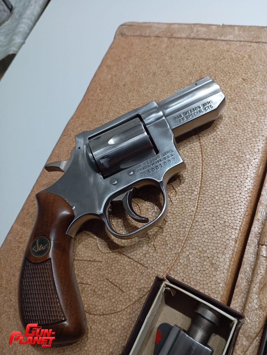 Dan Wesson 708