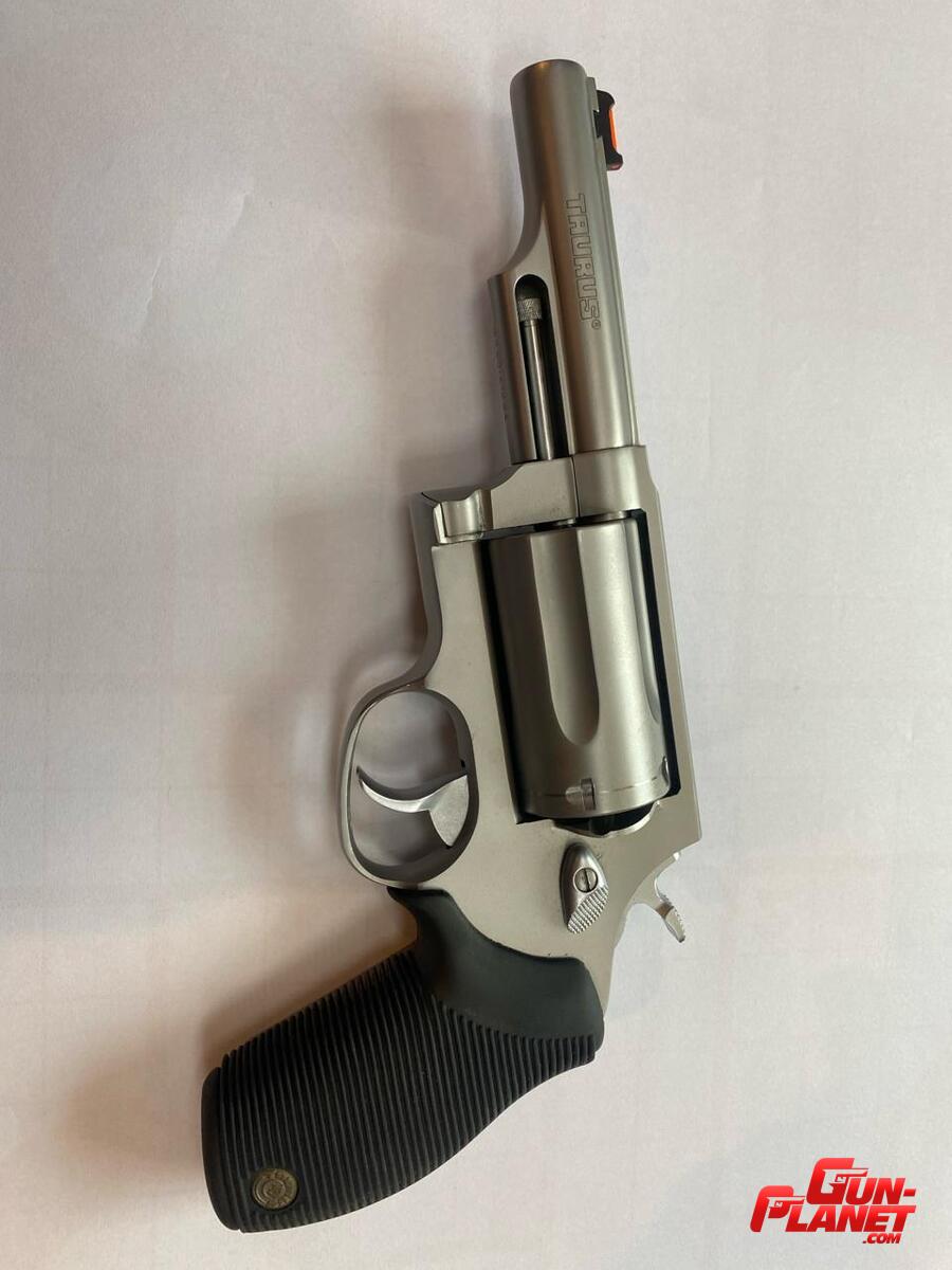 Taurus Judge cal 410 y 45 long colt