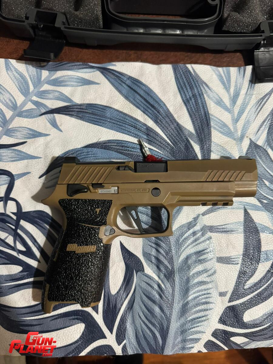 Sig Sauer M17 P320 