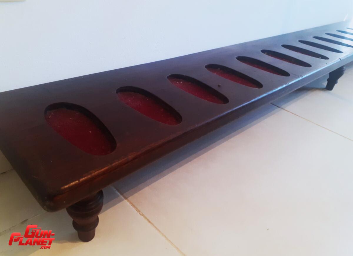  Armero de piso para 16 Armas Largas