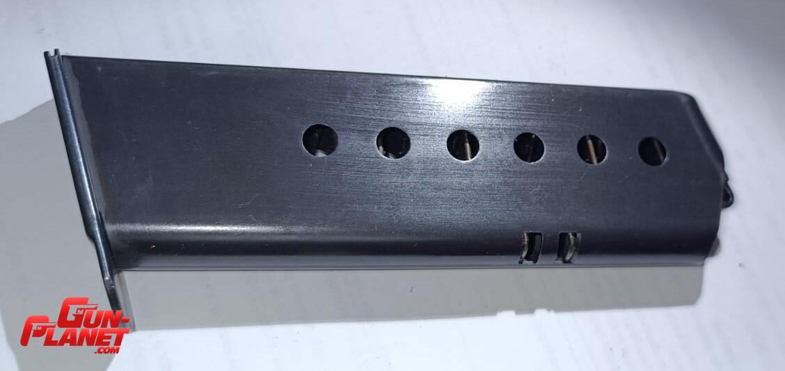Sig Sauer P 220 cargador base metalica