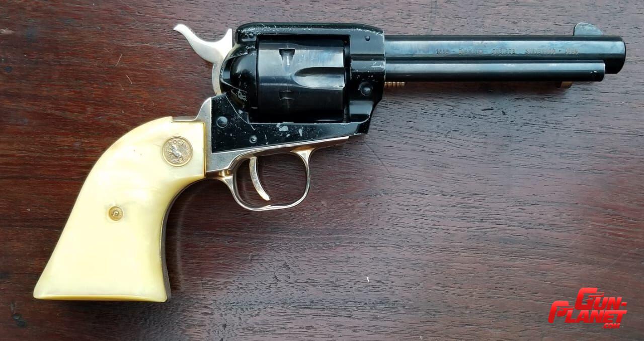 Colt SAA 1873. calibre 22 LR 