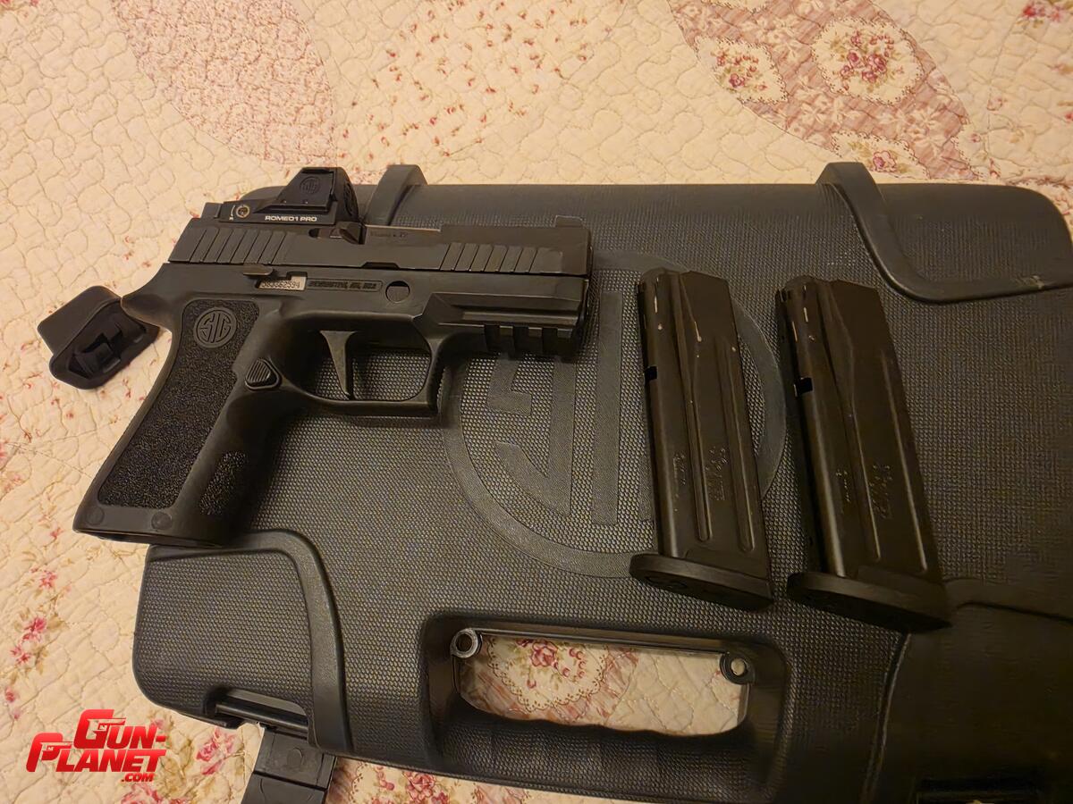 Sig Sauer P320 x compact  c/romeo Pro