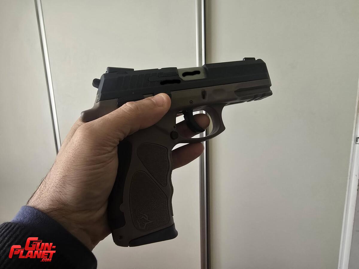 Taurus TH9 bitono