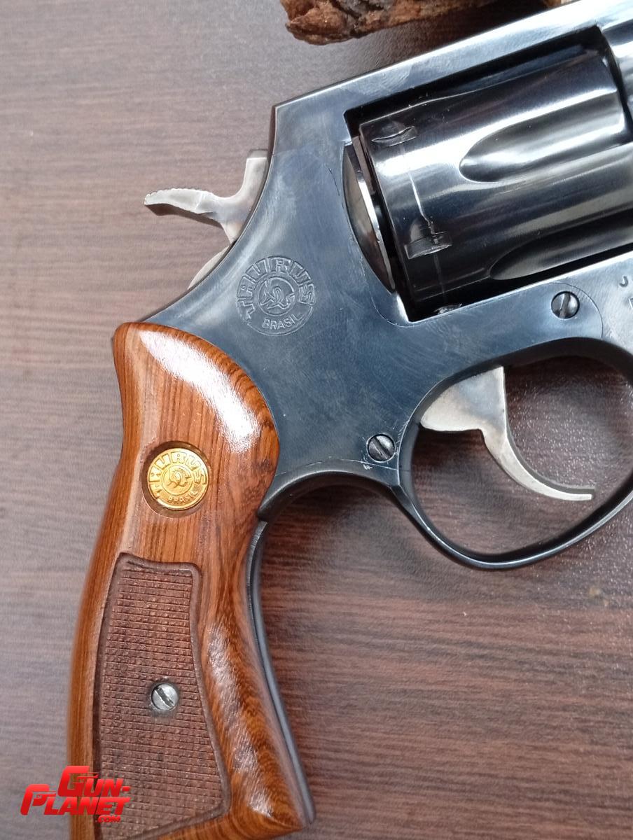 Taurus 82
