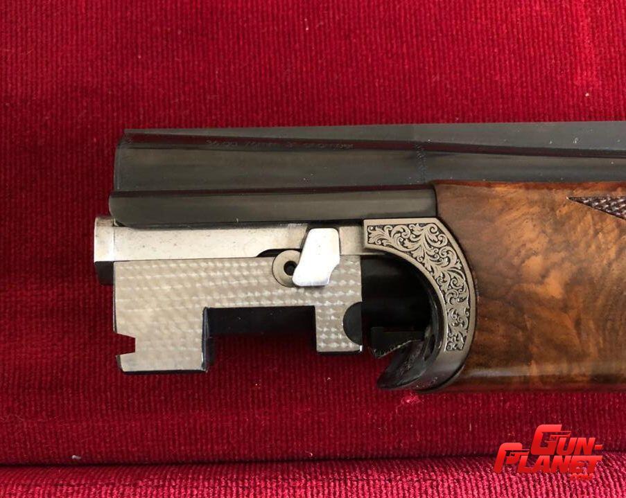 Caesar Guerini Apex 