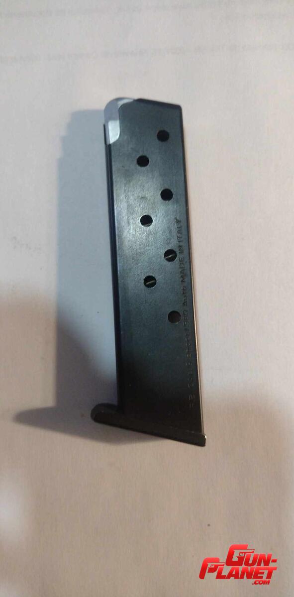 Beretta Cargador de Beretta cal 380 monohilera