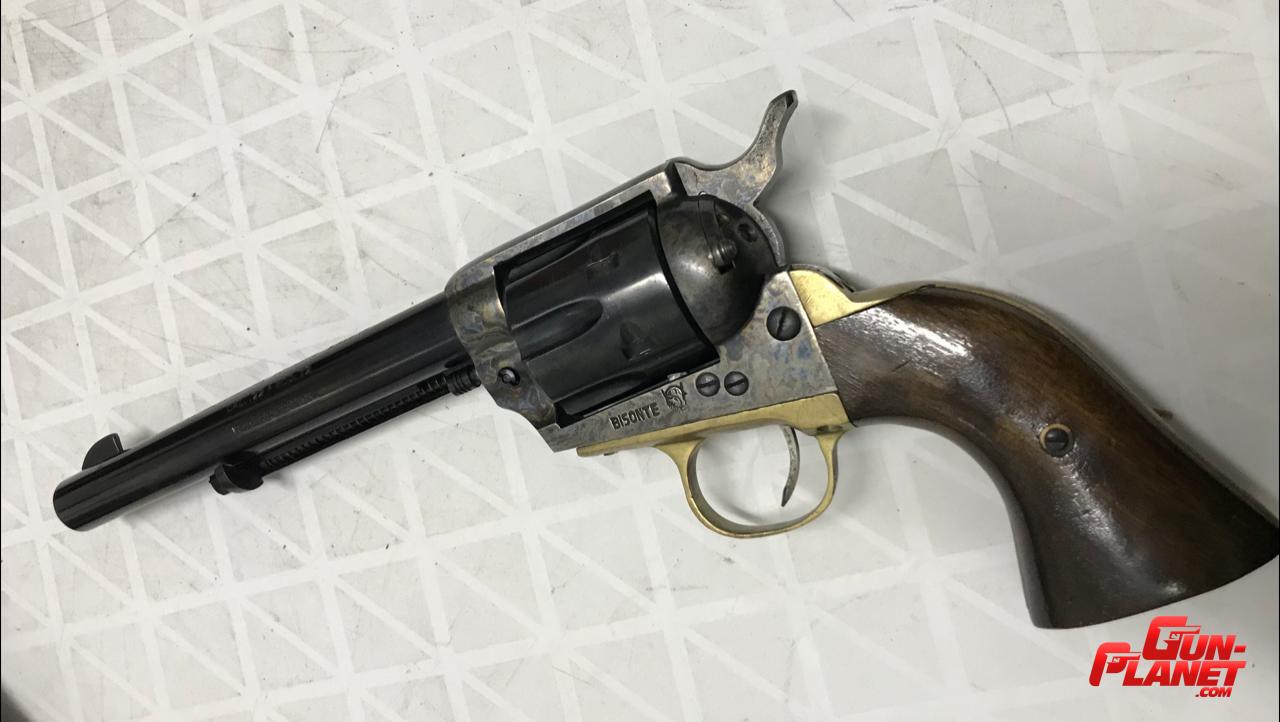 Venturini Bisonte cal 22 LR simple acción