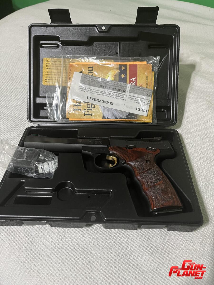 Browning Buckmark cal 22 LR