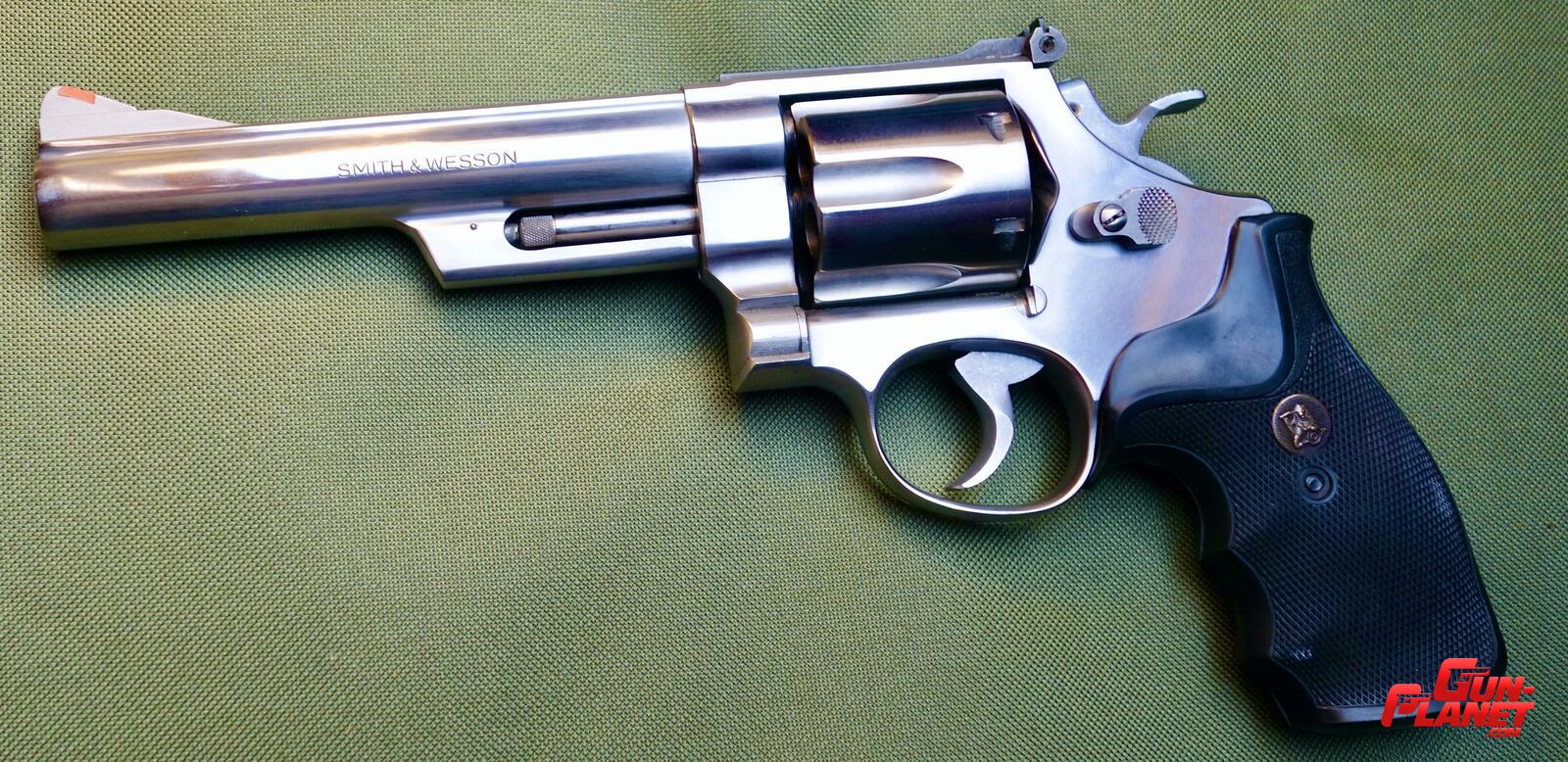 Smith & Wesson Modelo 629 de 6” 