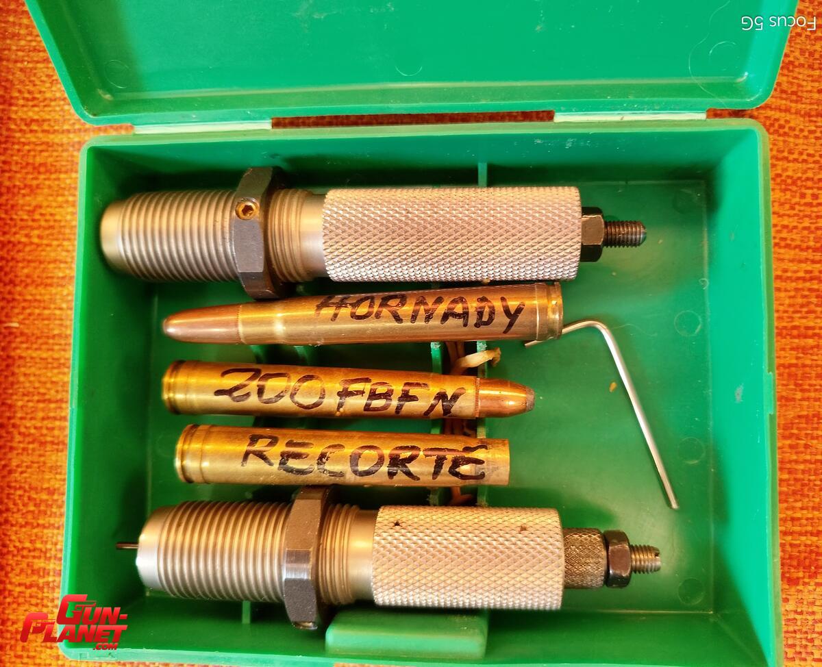 RCBS Dies cal 375 H&H