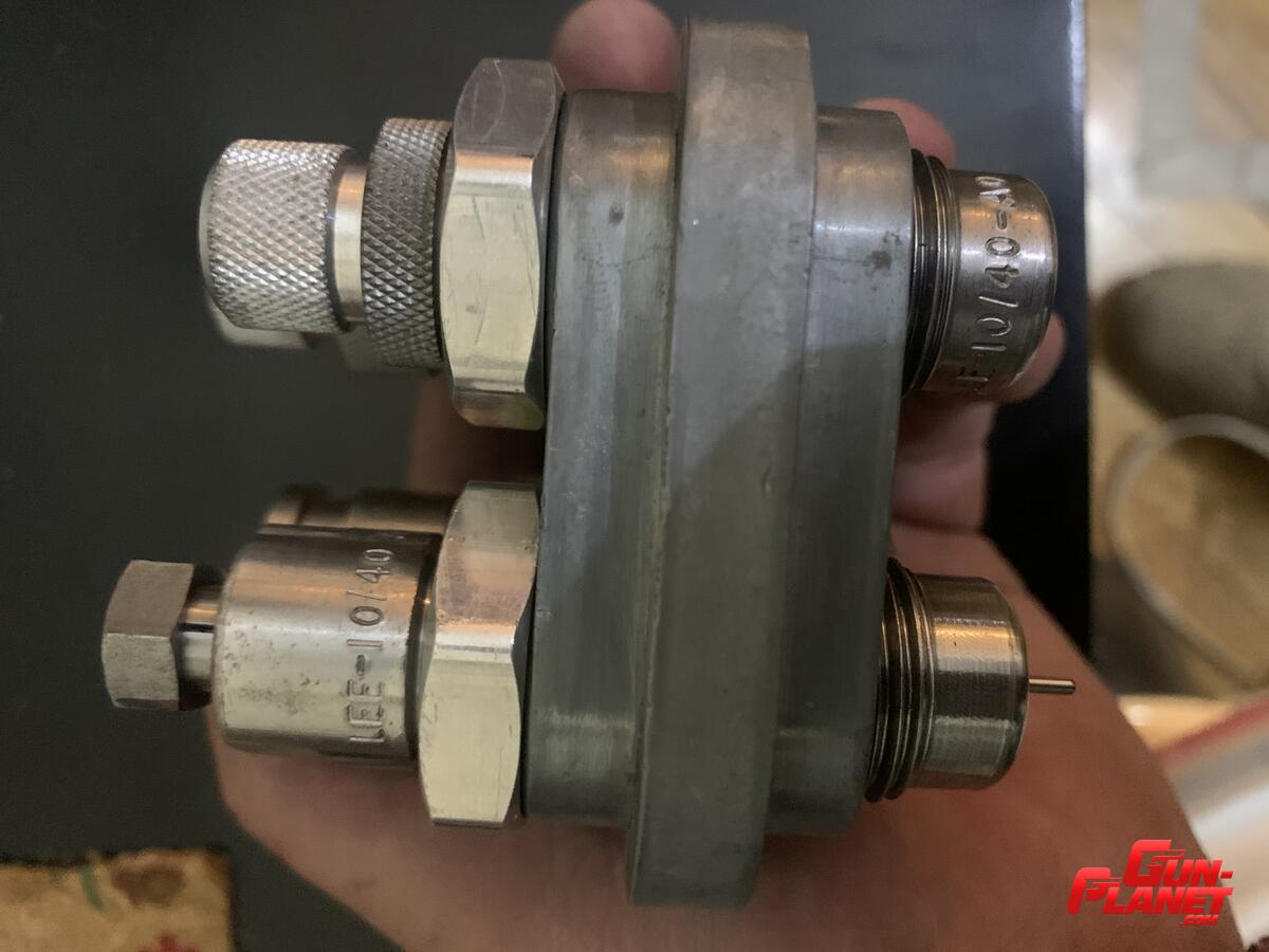 Dillon Tool head + dies .40 + conversión 40 para 550