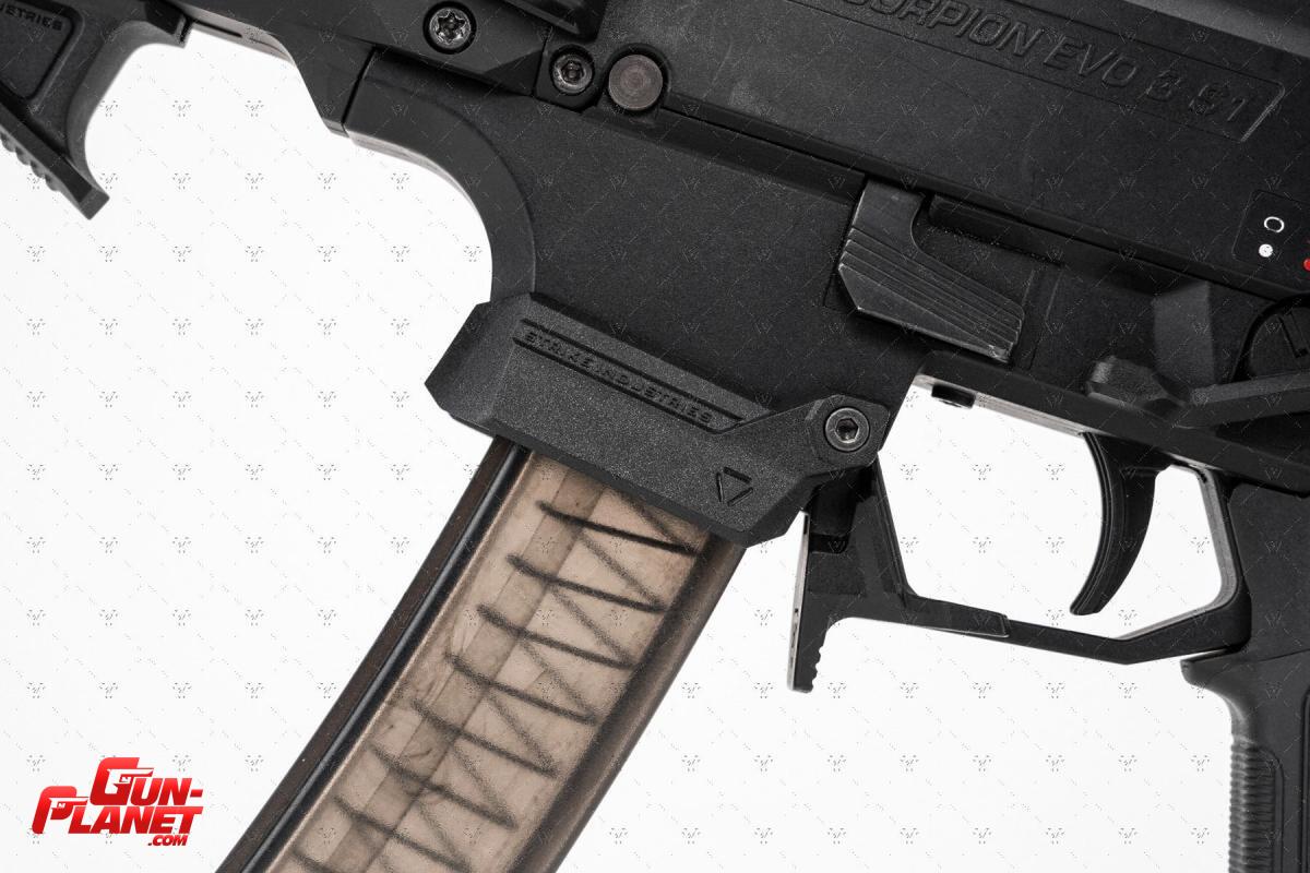 Strike Industries CZ scorpion embudo de cargador 