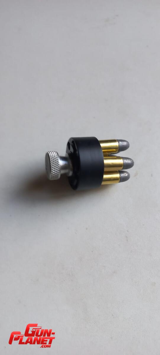 Taurus 83