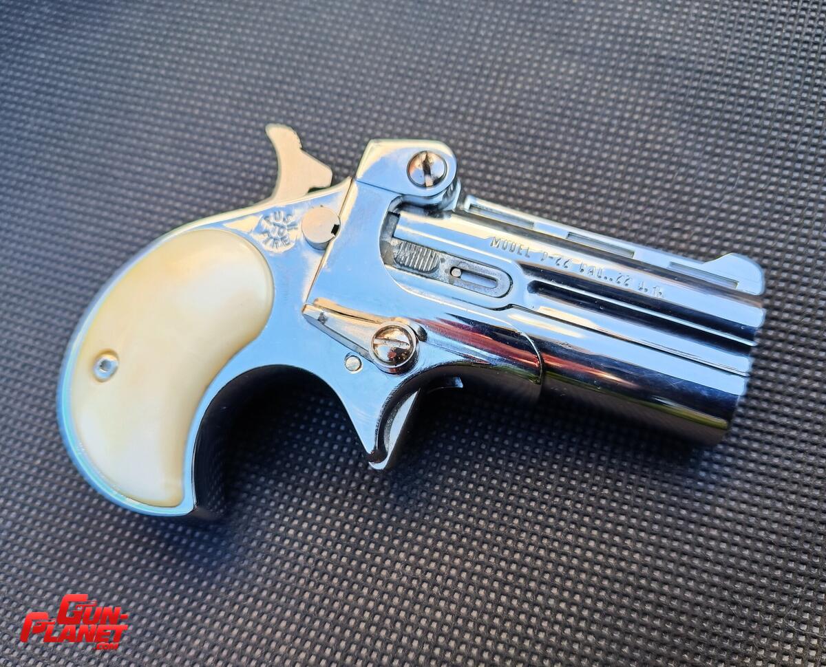  DERRINGER DAVIS cal 22 LR