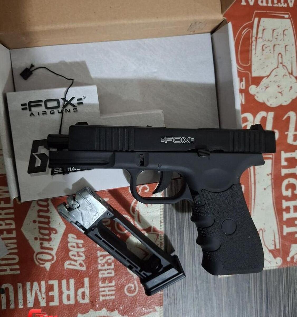 Airsoft Fox glock 17