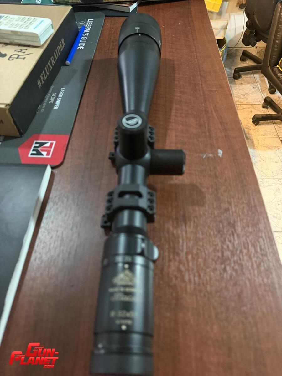 Hertel & Reuss Nikel supra Macro  8-32x56  