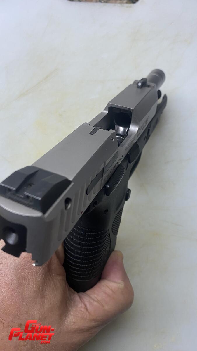 Taurus PT 24/7 G2C