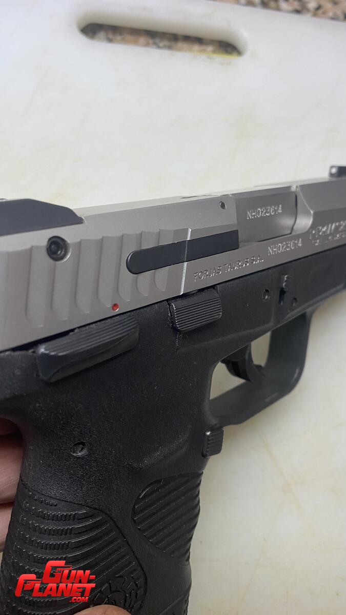 Taurus PT 24/7 G2C