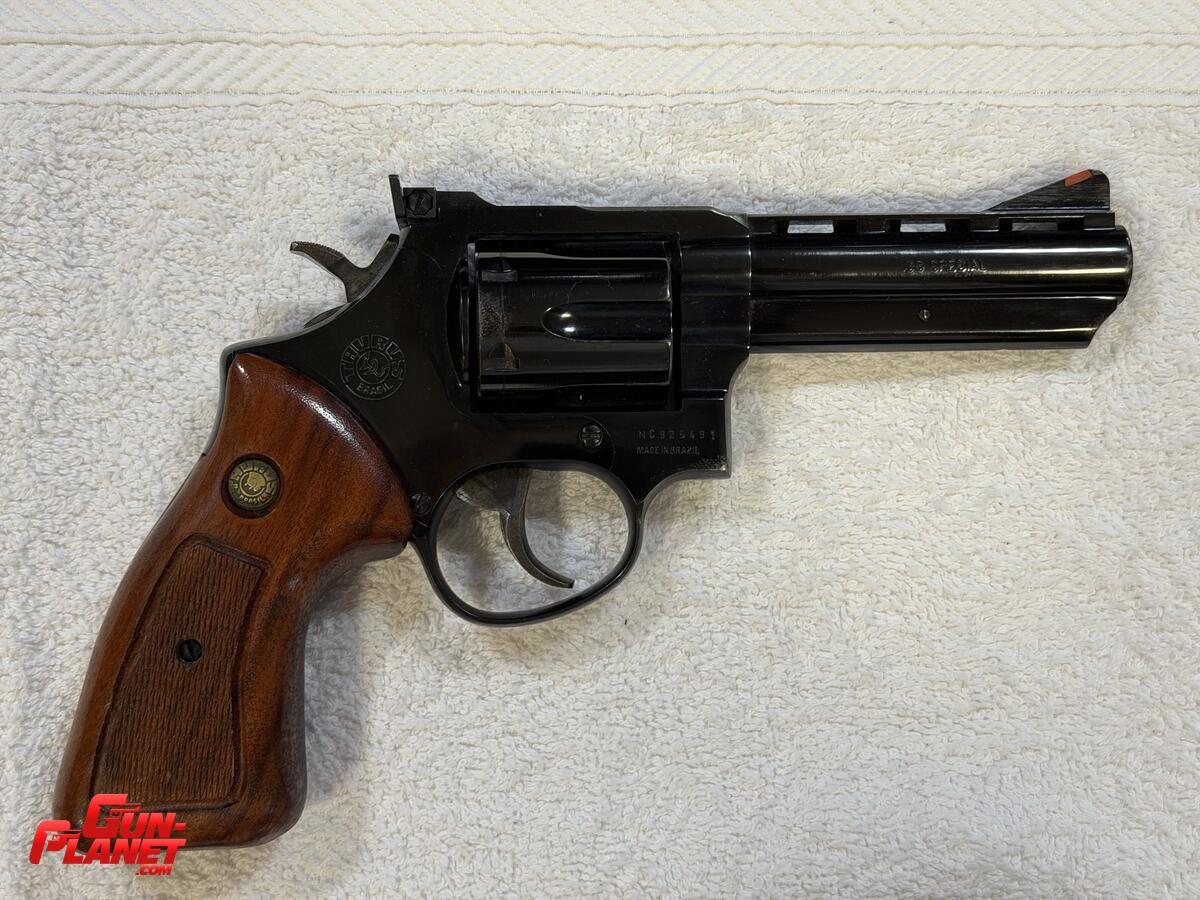 Taurus 889 cal 38 spl
