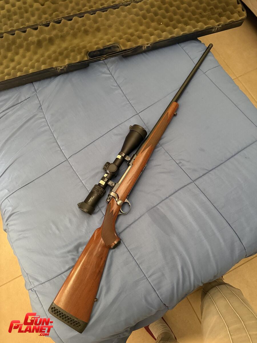 Ruger M77 HAWKEYE Cal: 300