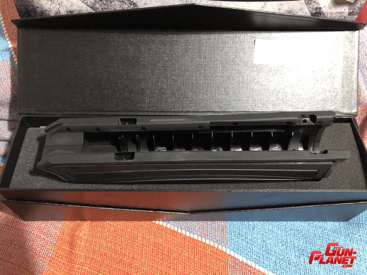 Benelli ATI - HANGUARD RAVEN   M4