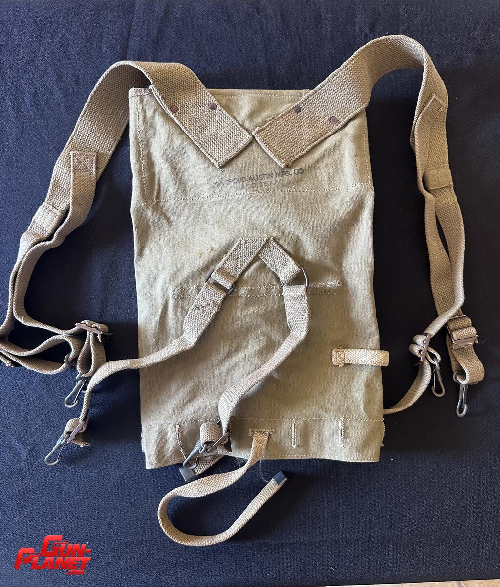  MORRAL DE COMBATE  M-1928  WW2  (1942)  ES MODULAR,  CRAWFORD AUSTIN MFG CO WACO,TEXAS