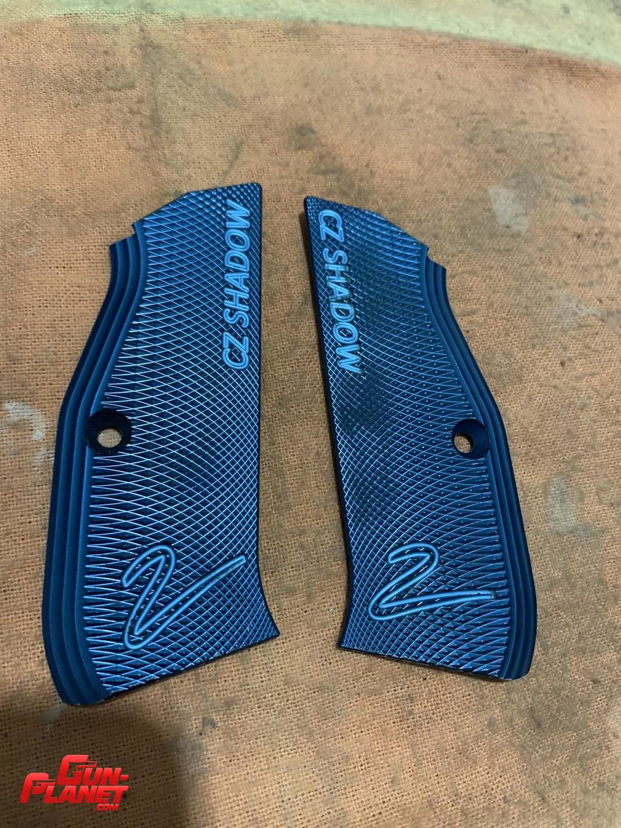 CZ Cachas Shadow