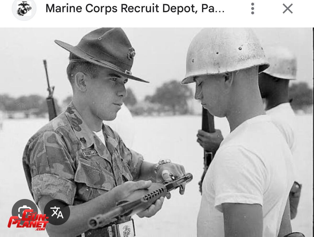  GORRA DRILL INSTRUCTOR  USMC 4  PUNTAS  VERDE OLIVA FIELTRO ,TALLE 6 5/8 EPOCA GUERRA DE VIETNAM