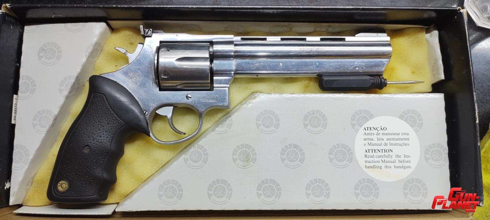 Taurus 44 CP calibre 44 magnum