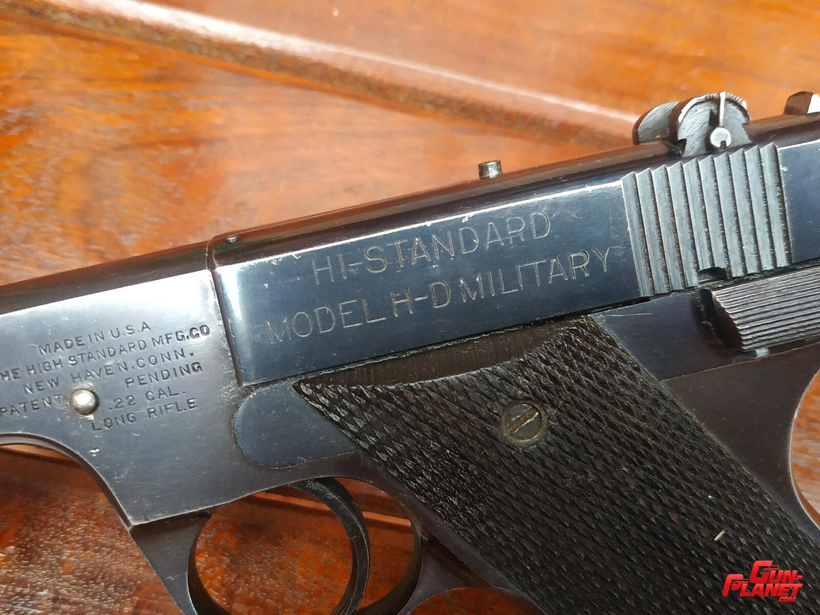 Hi Standard HD-MILITAR calibre 22 LR