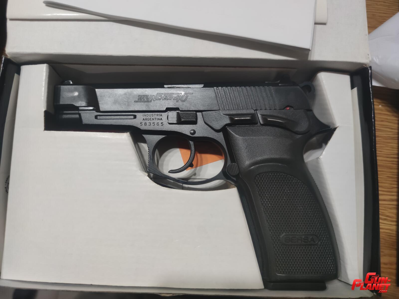 Bersa Thunder 40