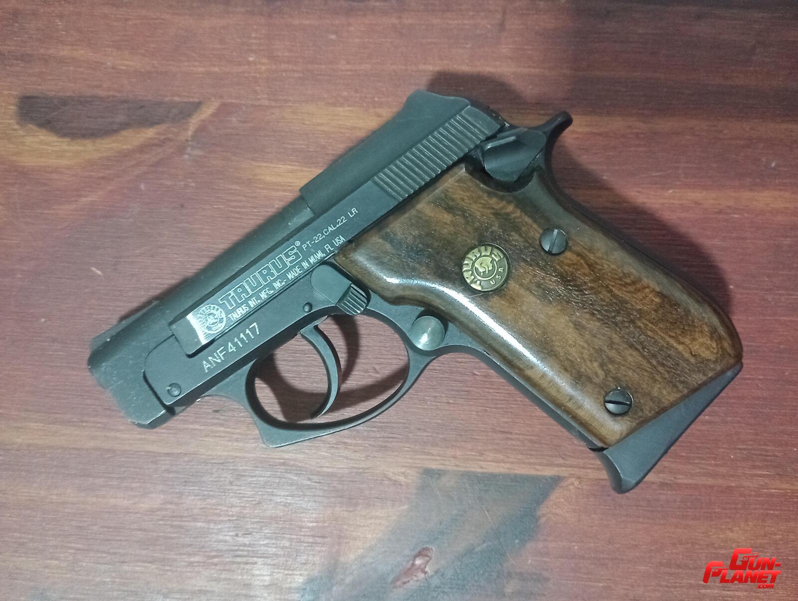 Taurus PT 22 cal 22LR