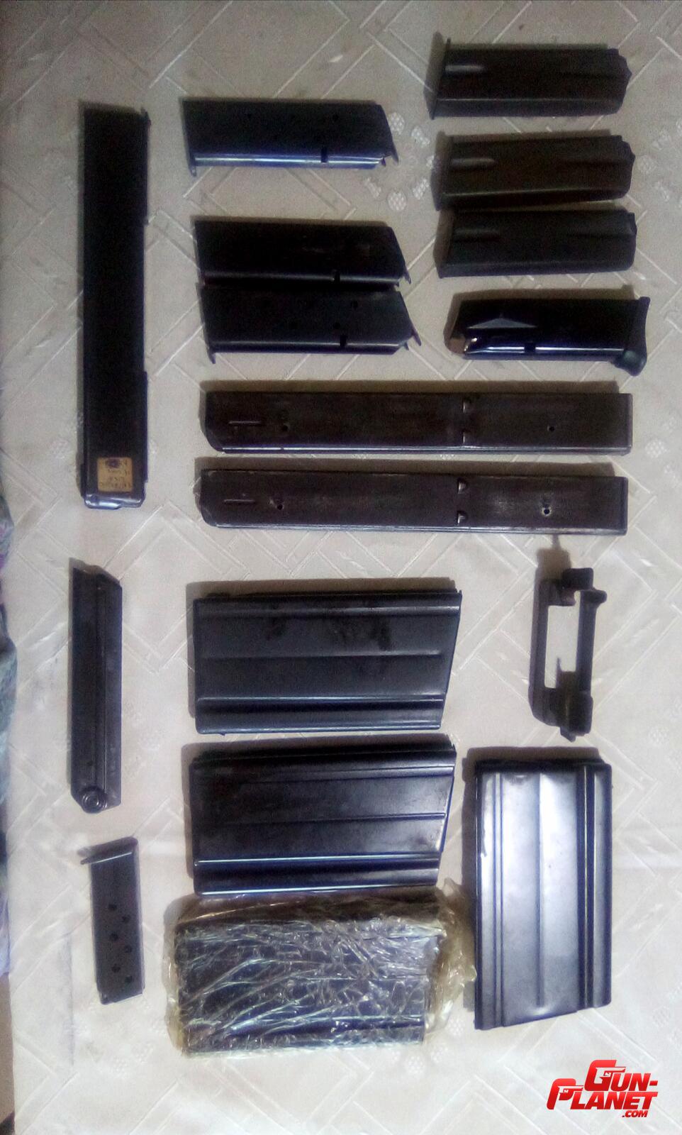  Lote de cargadores varios