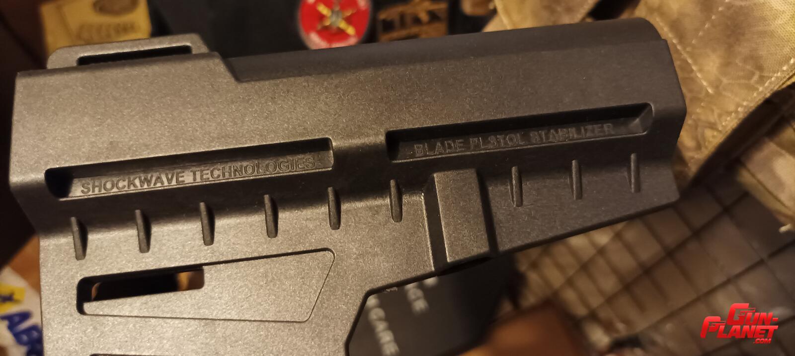  Blades pistol stabilizer