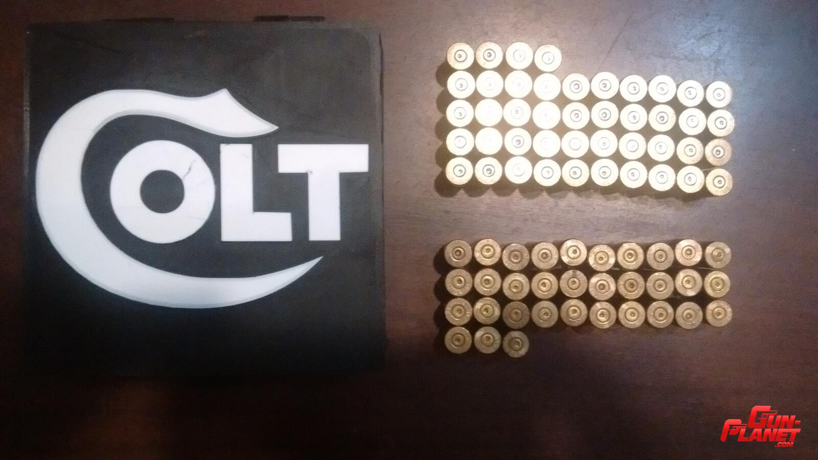  77 Vainas cal 45 ACP  y caja portabalas