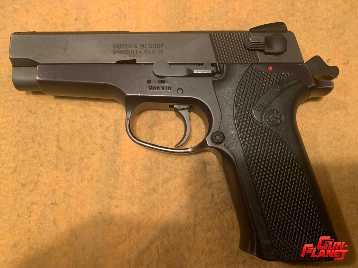 Smith & Wesson 910 cal 9mm