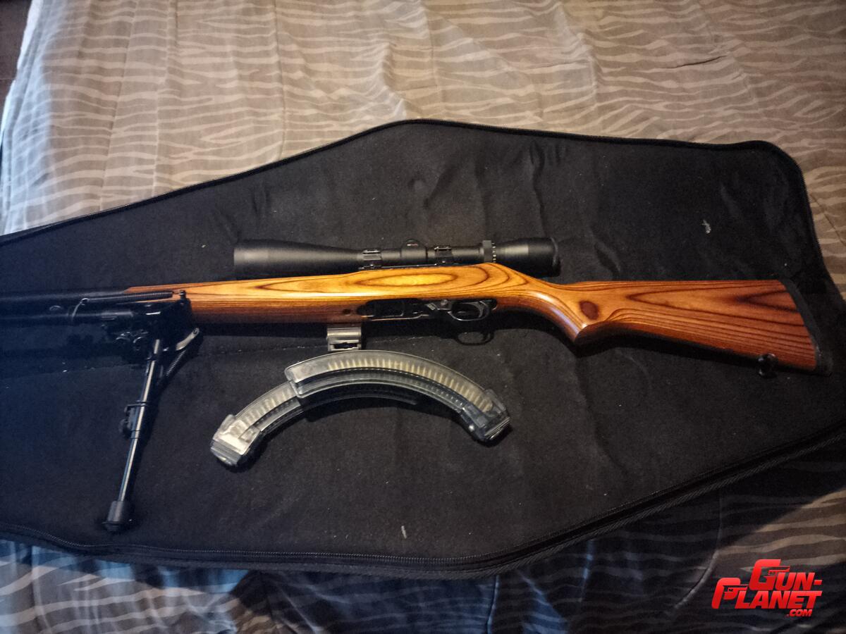 Ruger 10 /22 Bull Barrel culata laminada