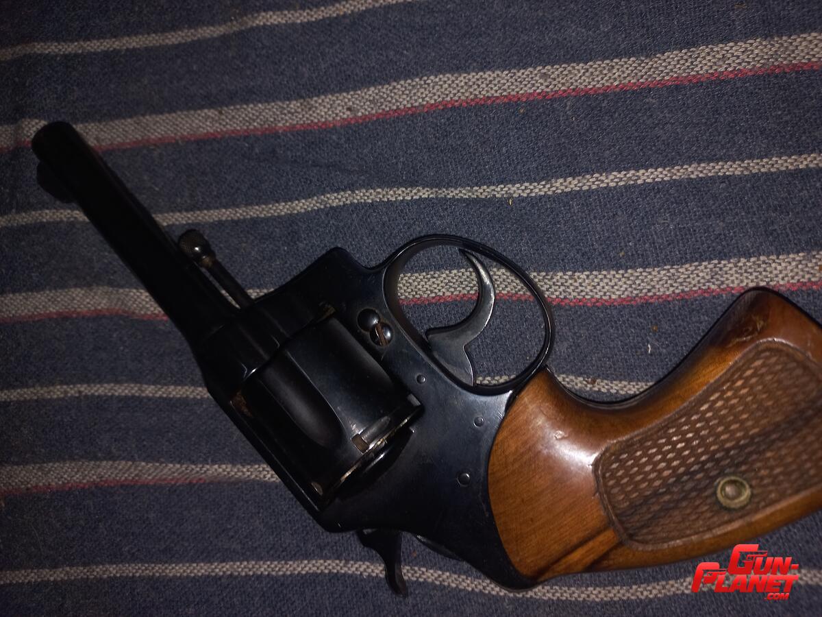 Colt Police positive 