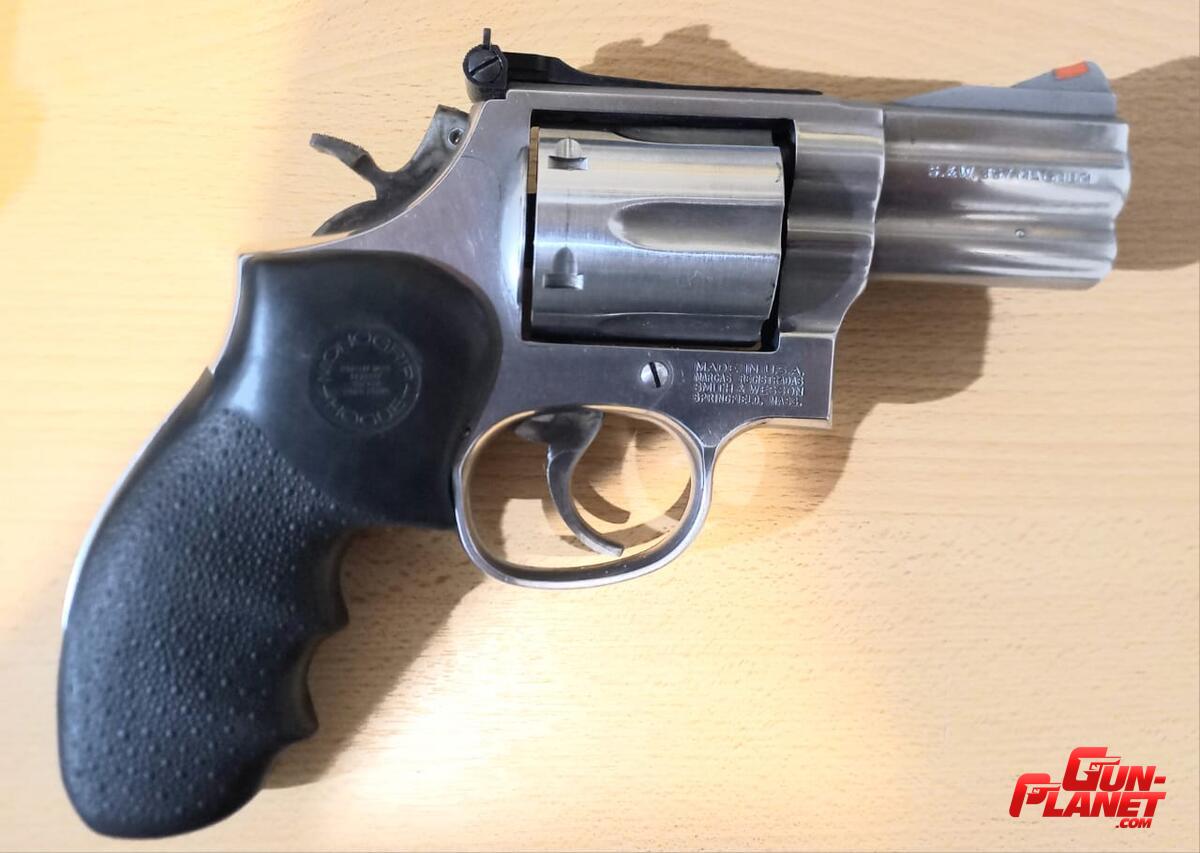 Smith & Wesson  686 cal 357 mag