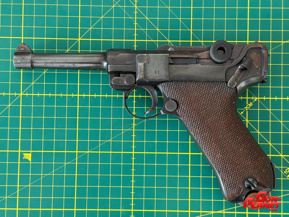 DWM Luger P08