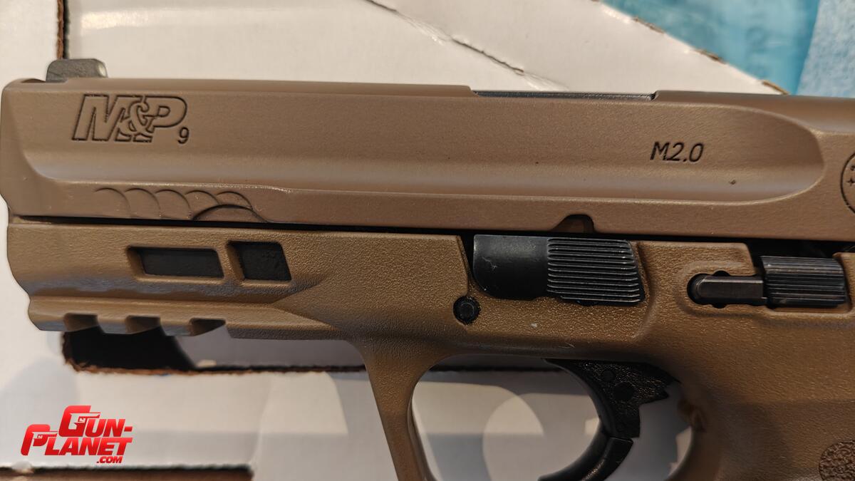 Smith & Wesson M&P. 9  2.0
