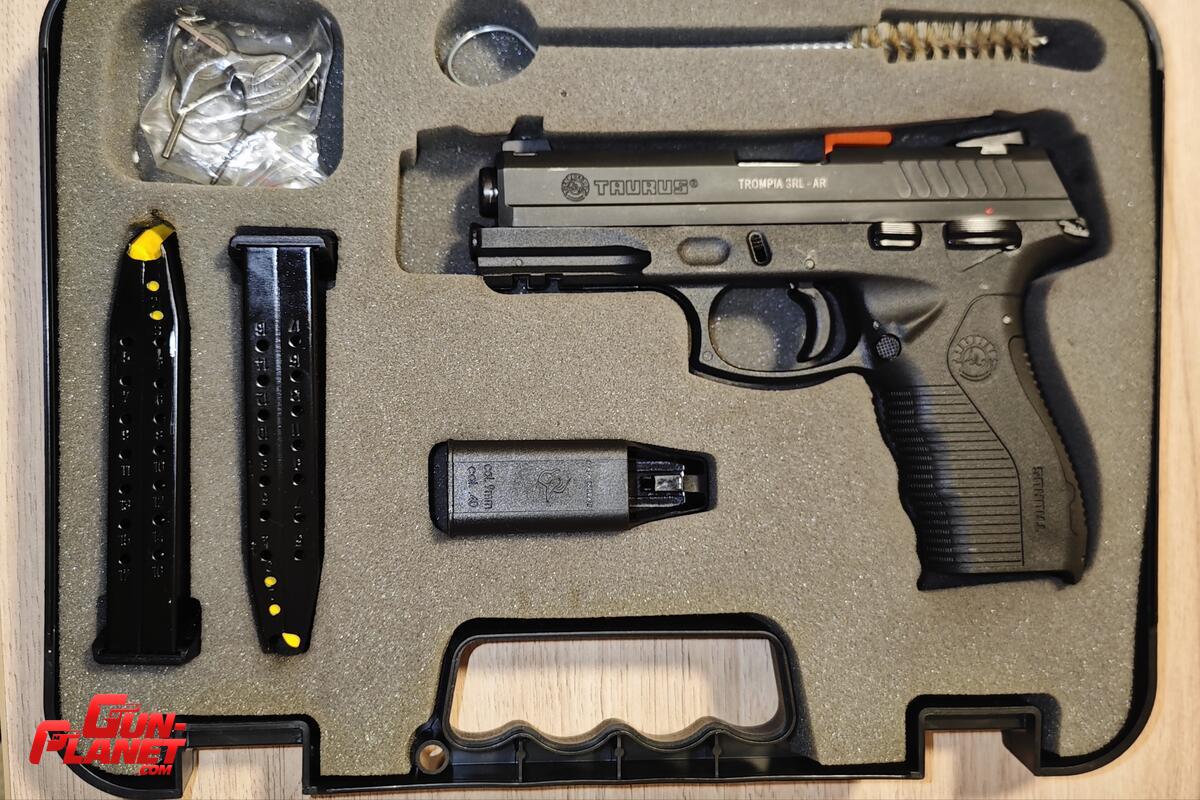 Taurus PT 809