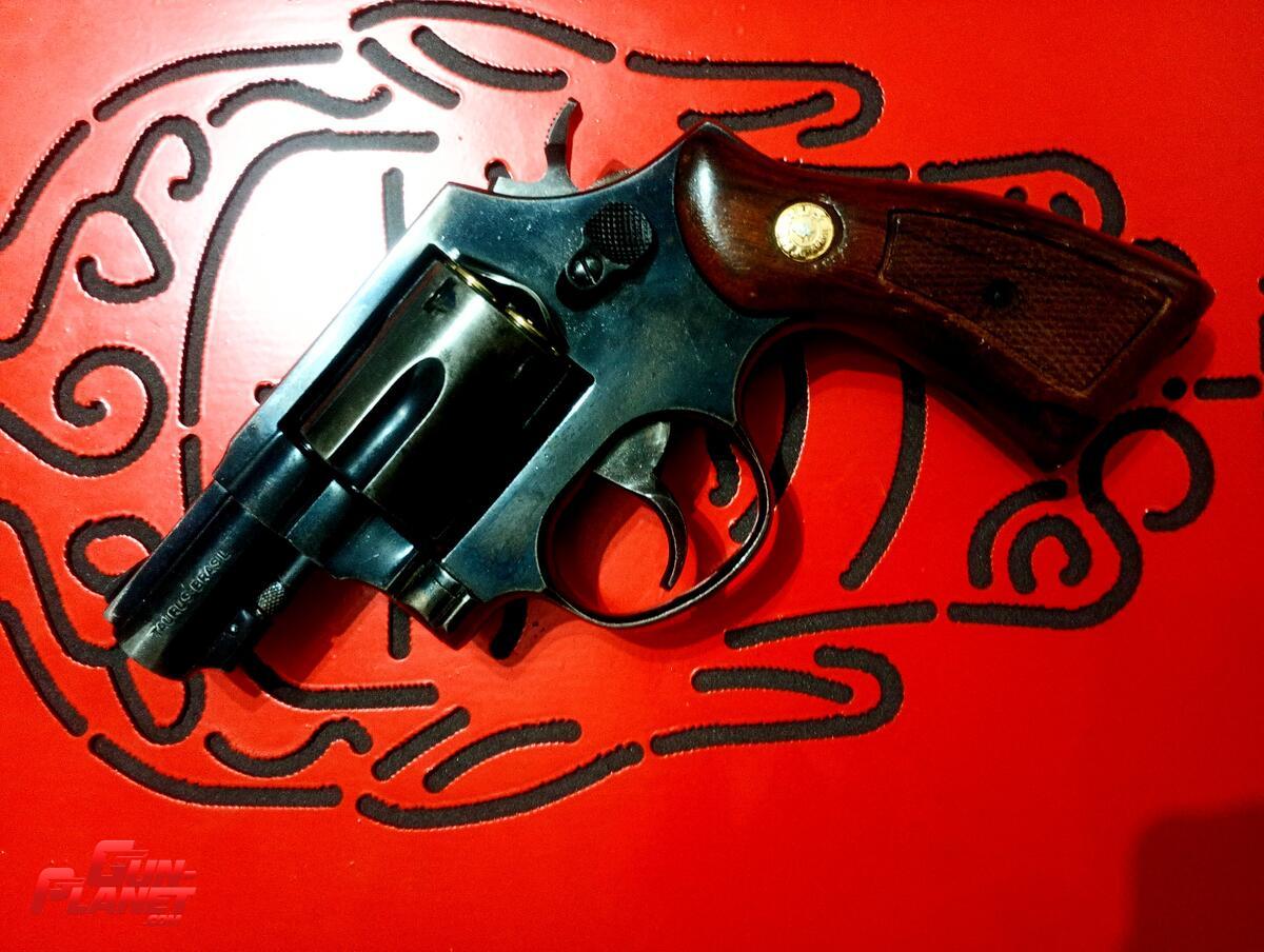 Taurus 889
