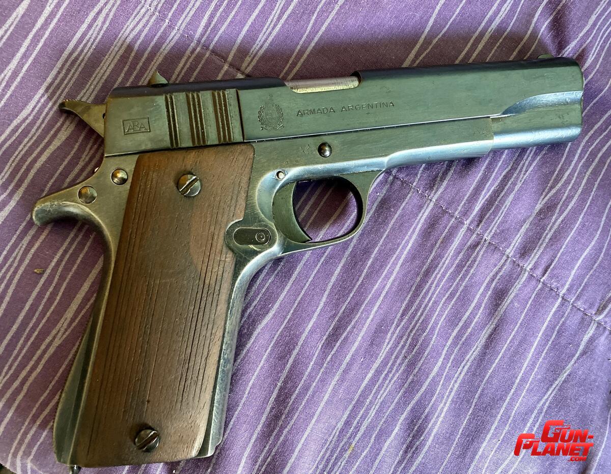 Ballester Molina Armada Argentina cal 45 ACP