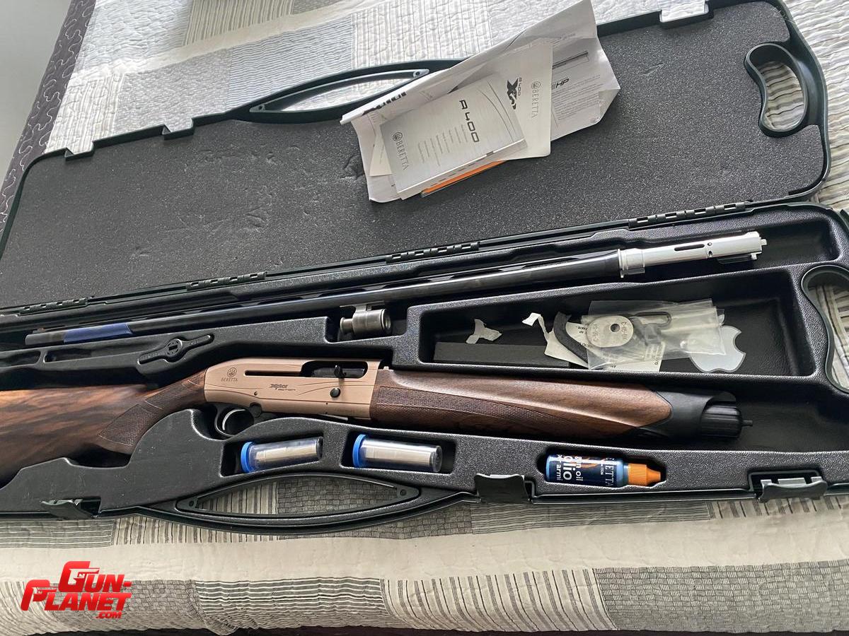 Beretta A400