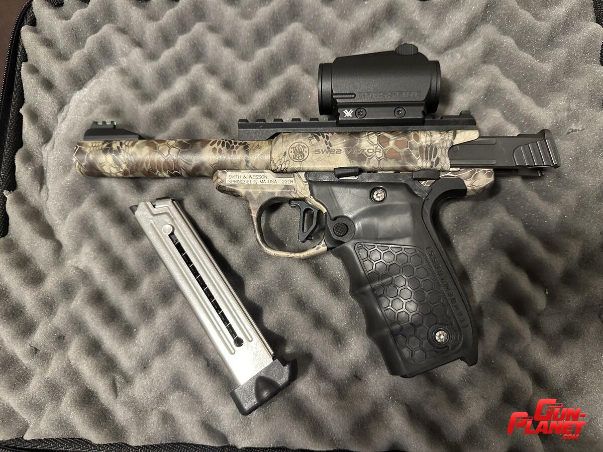 Smith & Wesson Victory sw22 